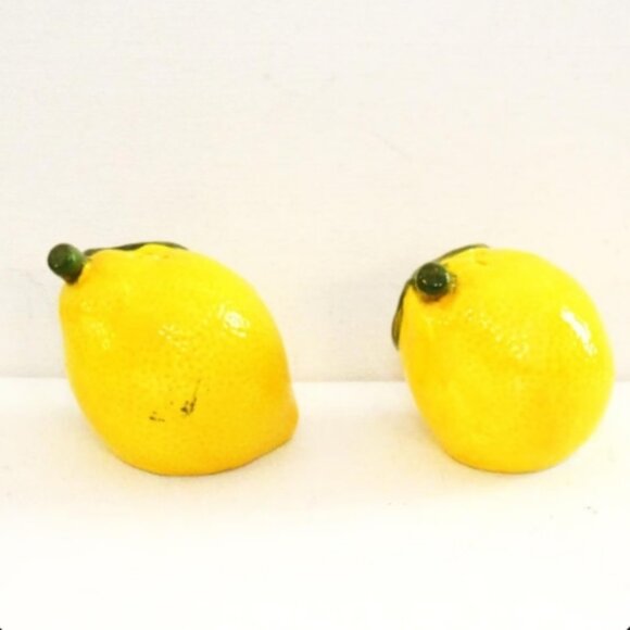 Lemon Shape Salt And Pepper Shakers Bottom Plugs Intact Table Serveware Decor - Picture 1 of 5